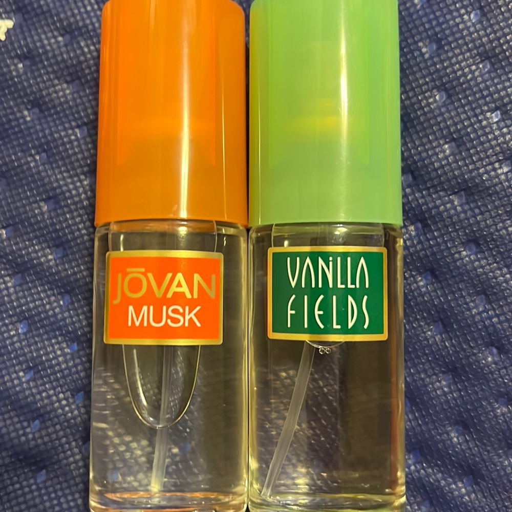 Vanilla Fields and Jovan Musk. 30 ml perfume cologne spray. 90s dream! Y2K